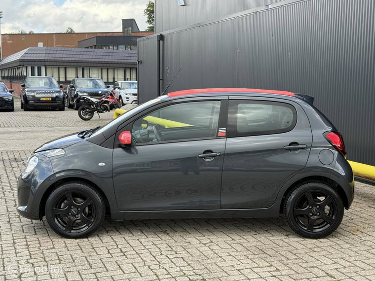 Vehicle Image 10