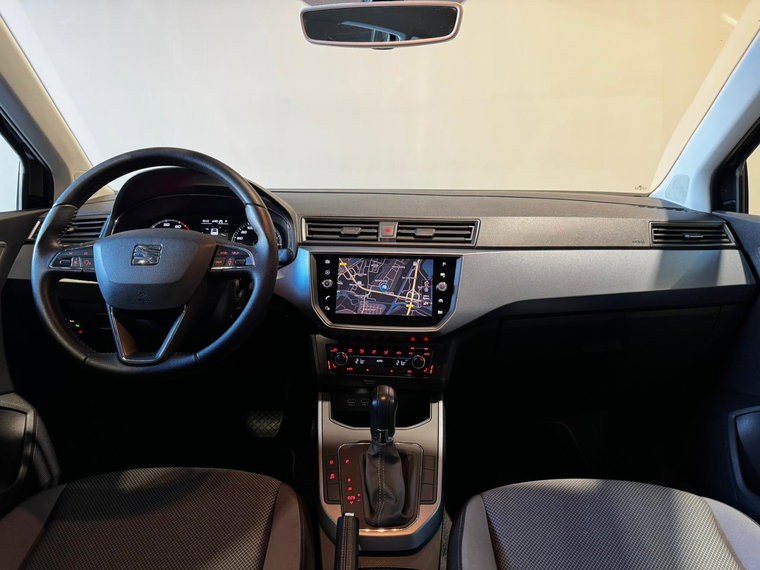 Vehicle Image 33