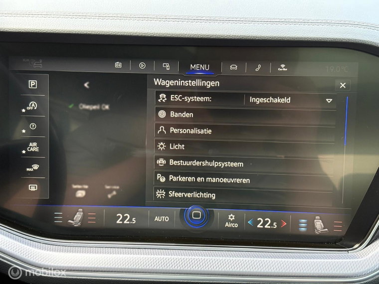 Vehicle Image 45