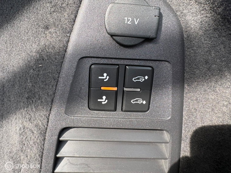 Vehicle Image 50