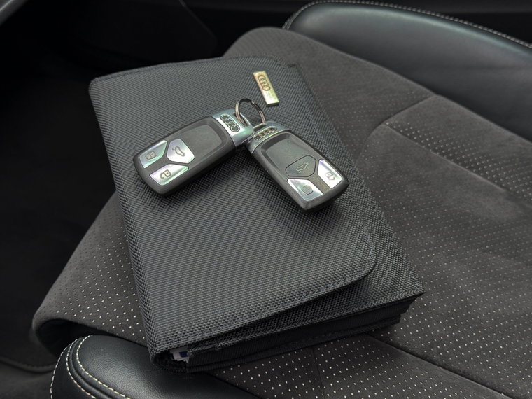Vehicle Image 17