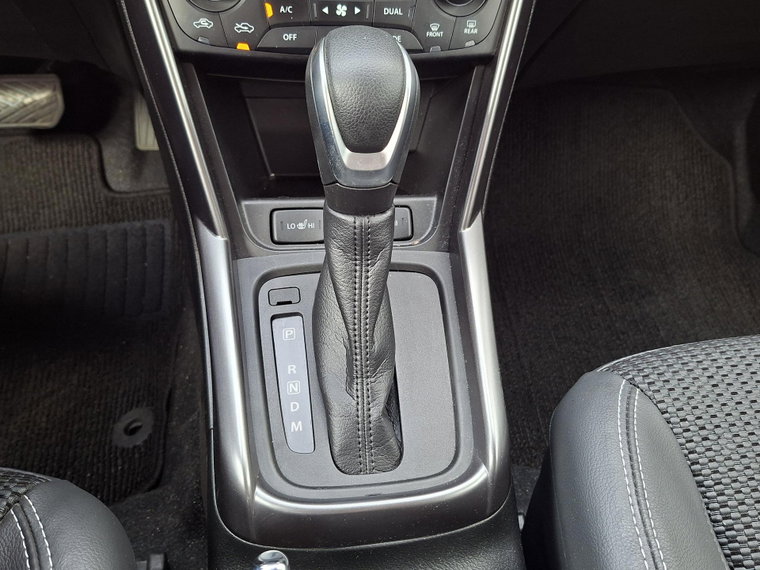 Vehicle Image 23