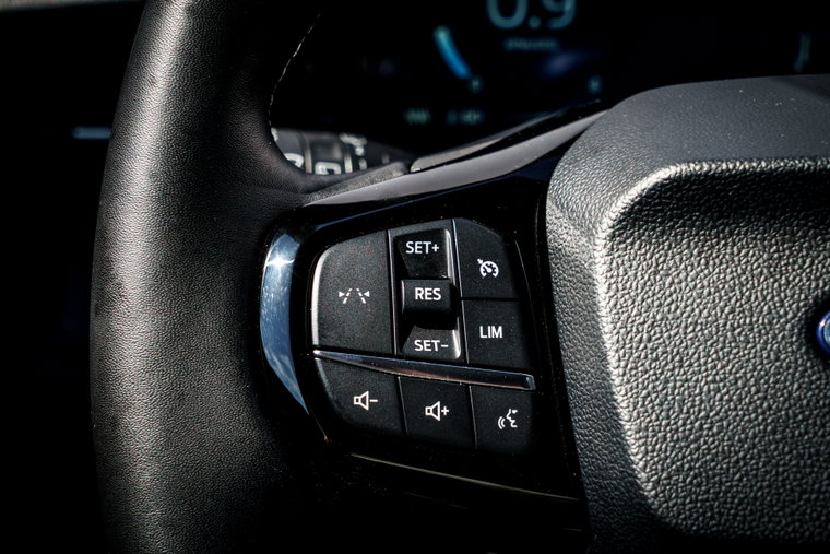 Vehicle Image 30