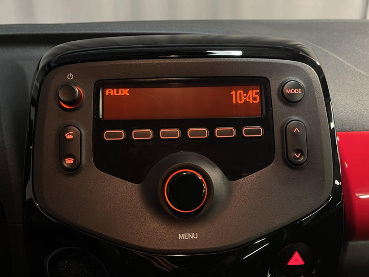 Vehicle Image 20
