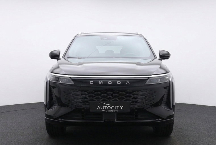Vehicle Image 8