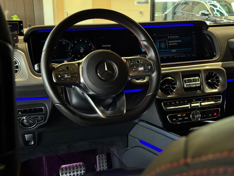 Vehicle Image 12