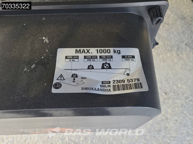 Vehicle Image 36