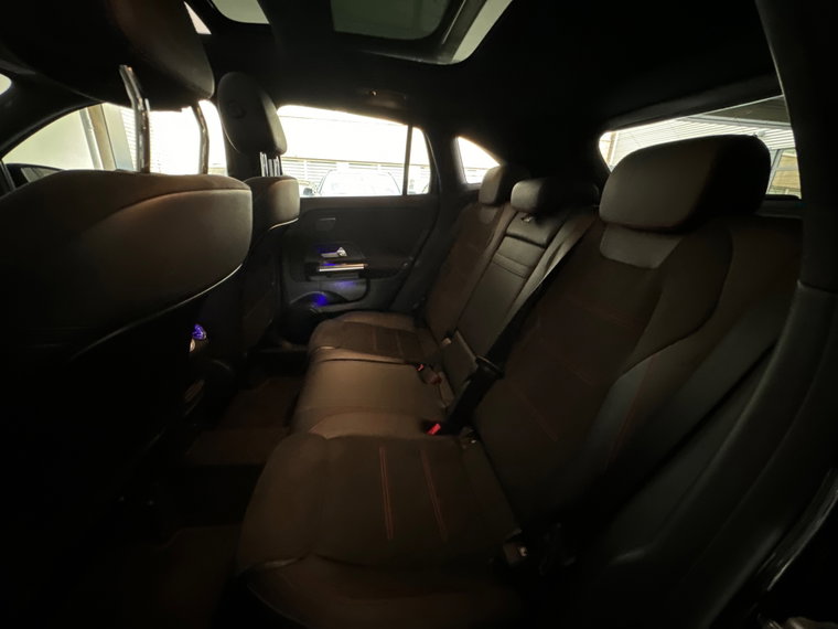 Vehicle Image 31