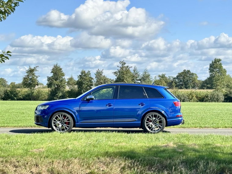 Vehicle Image 30