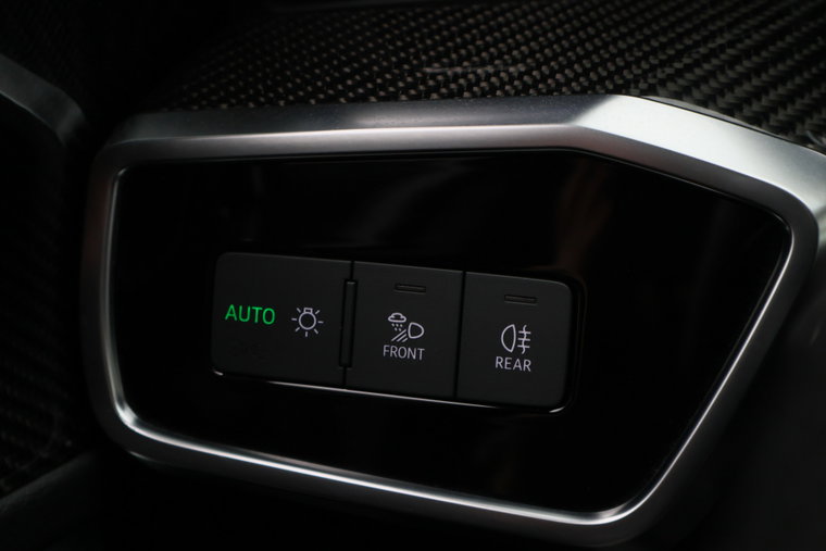 Vehicle Image 35