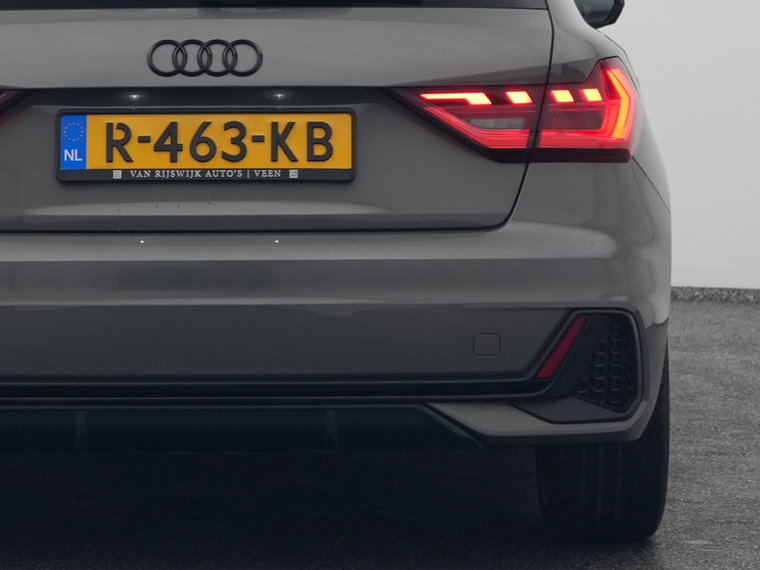 Vehicle Image 20