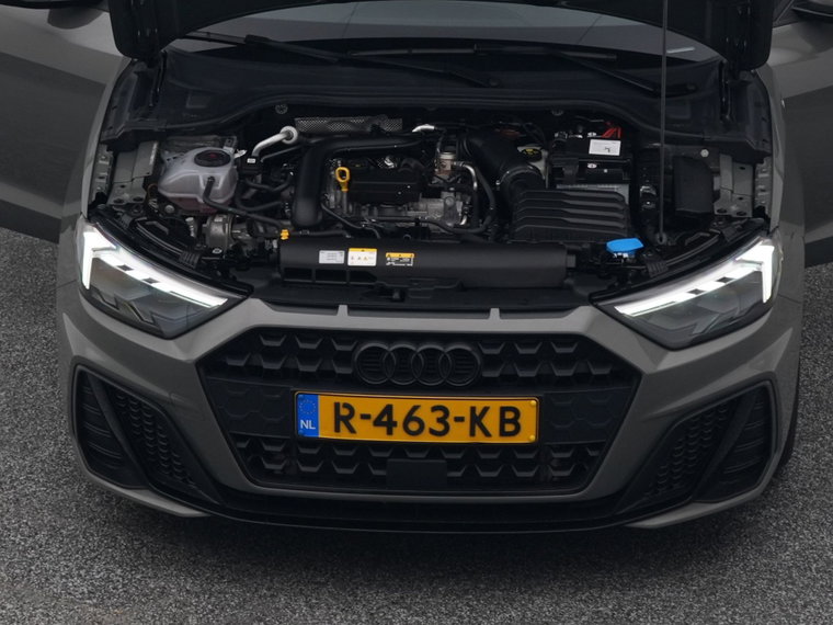 Vehicle Image 31