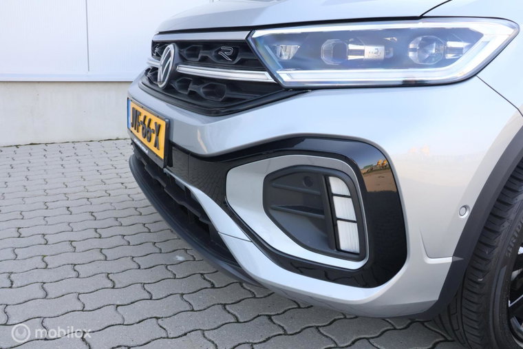 Vehicle Image 28