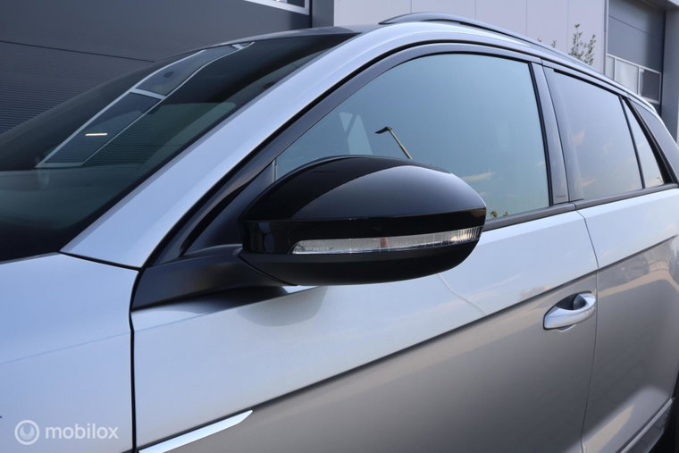 Vehicle Image 39