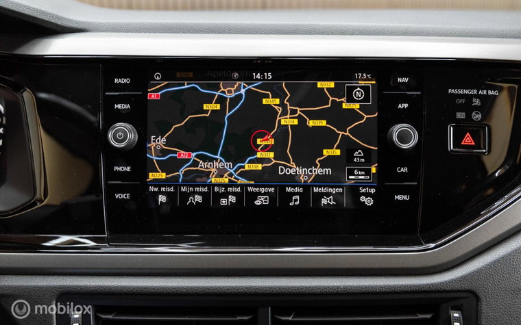Vehicle Image 22