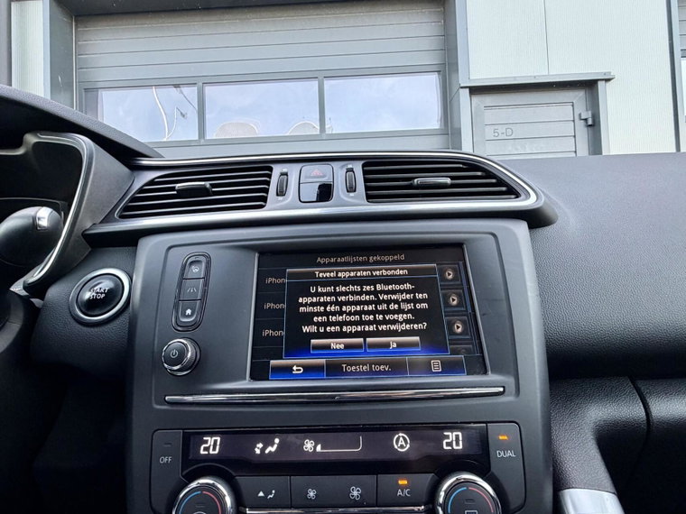 Vehicle Image 27