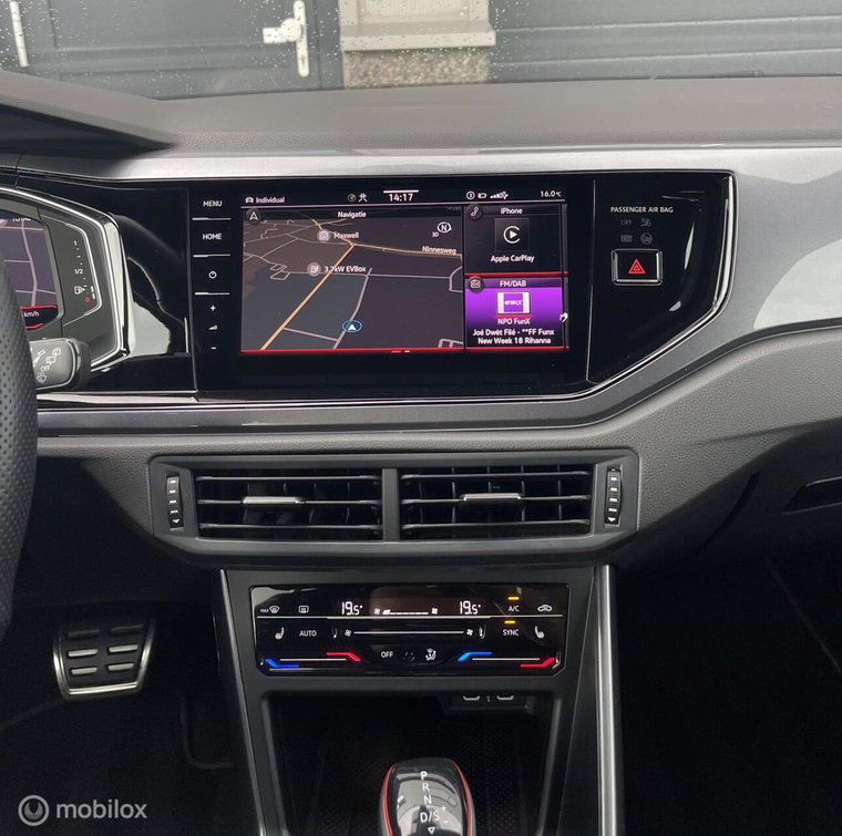 Vehicle Image 50