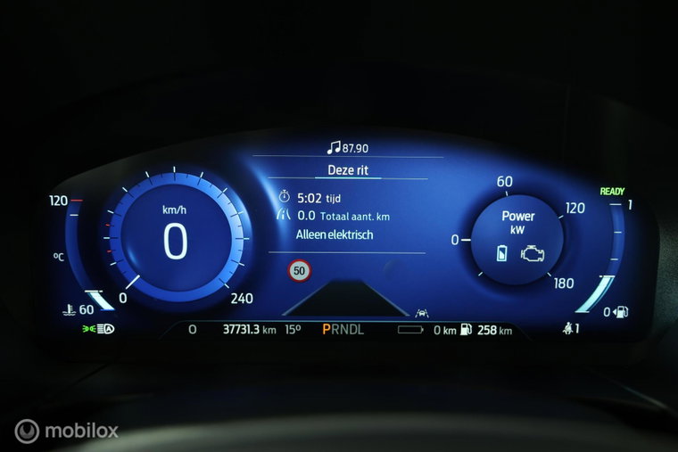 Vehicle Image 17