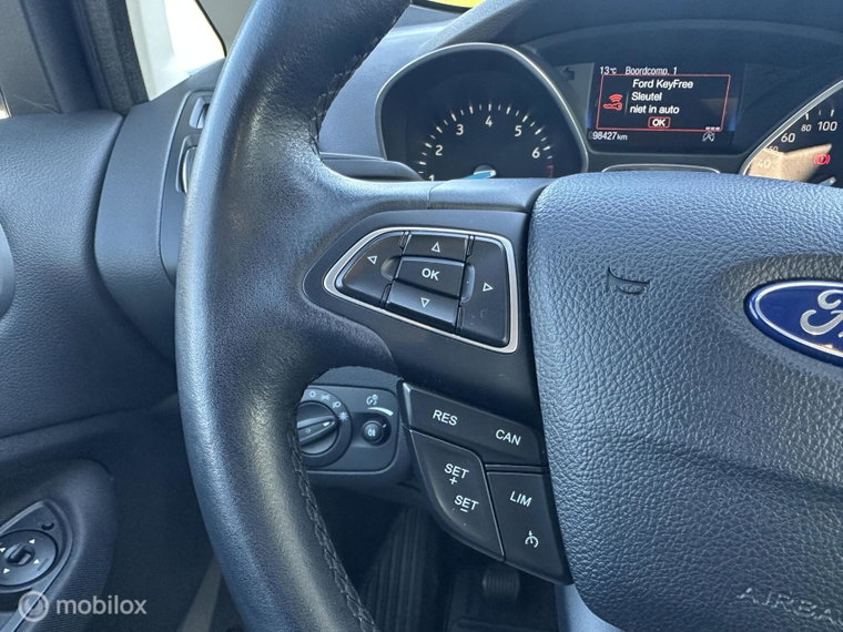 Vehicle Image 28
