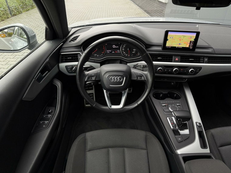 Vehicle Image 20