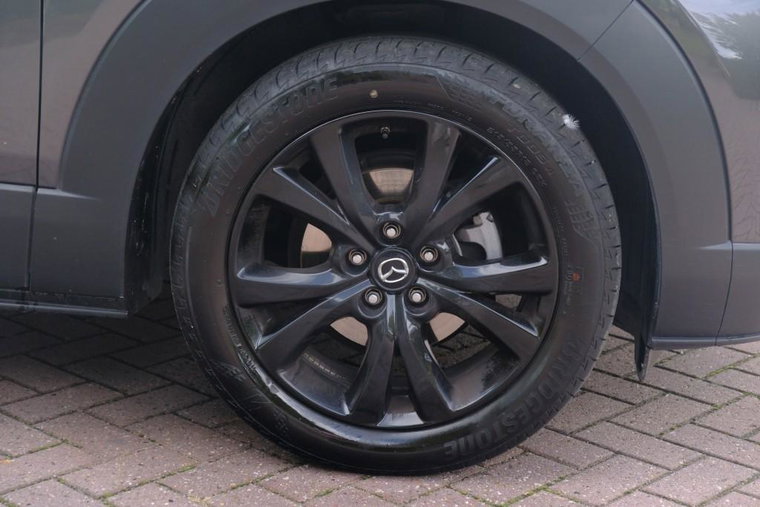 Vehicle Image 27