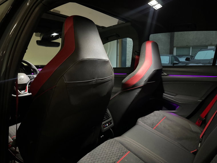 Vehicle Image 23