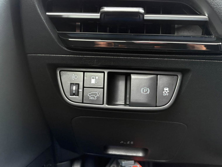 Vehicle Image 42