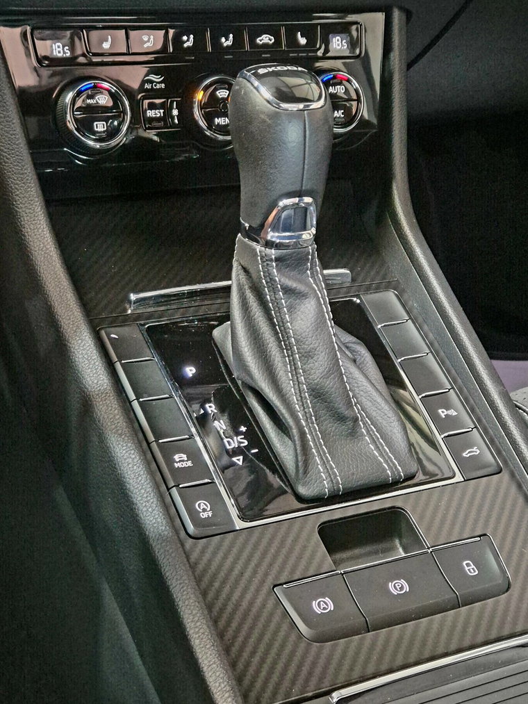 Vehicle Image 33