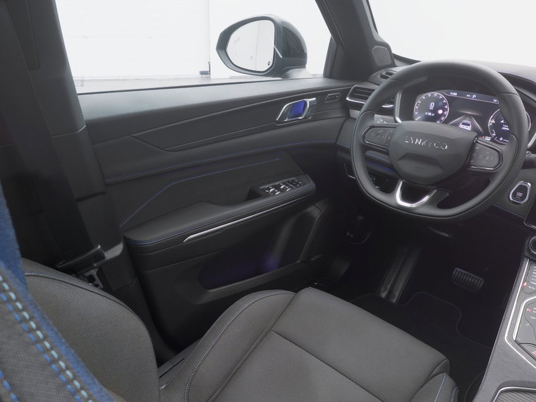 Vehicle Image 11