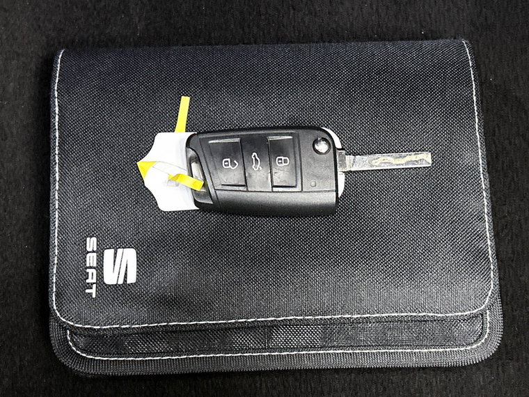 Vehicle Image 39