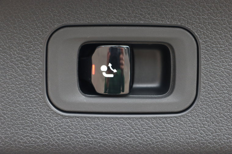 Vehicle Image 41