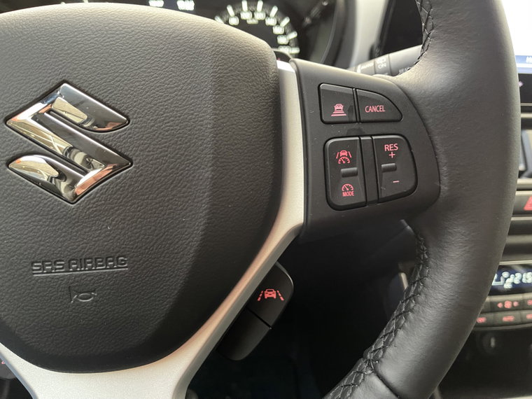 Vehicle Image 23