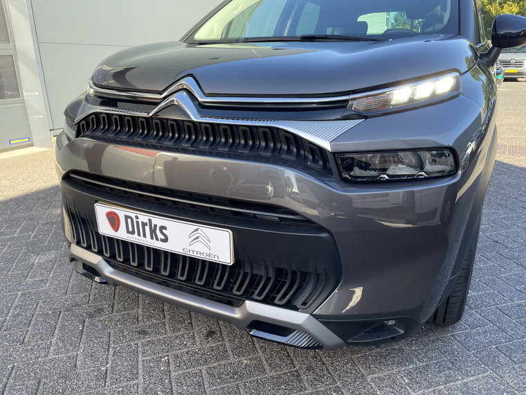 Vehicle Image 26