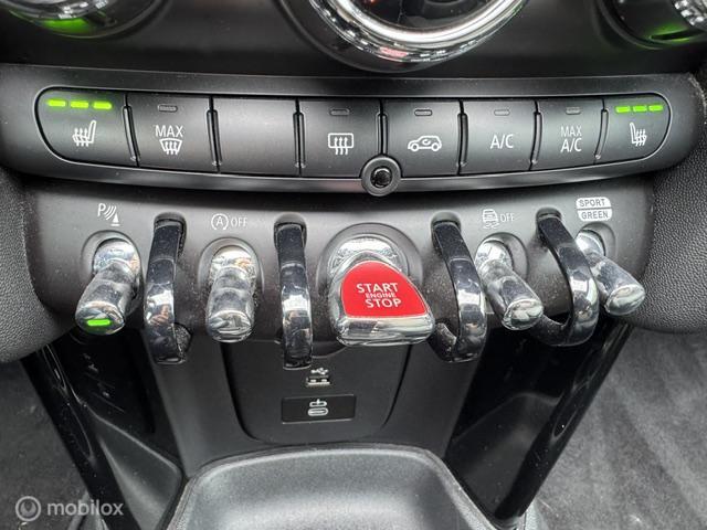 Vehicle Image 34