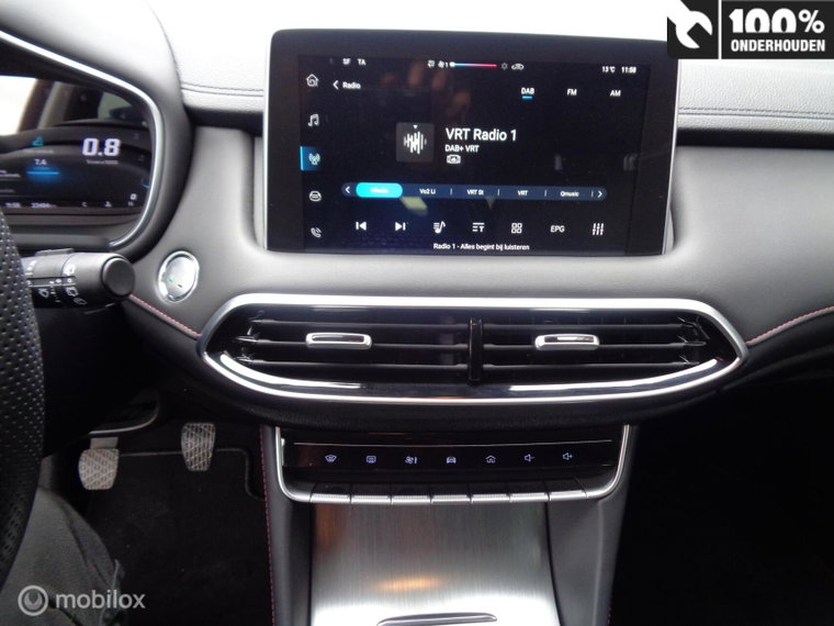 Vehicle Image 13