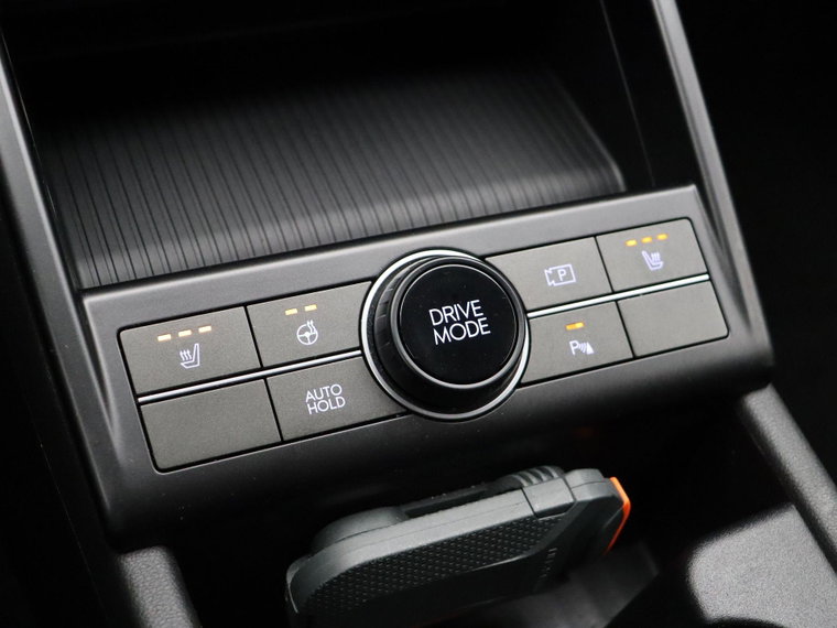 Vehicle Image 28