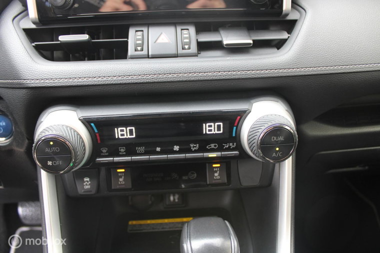 Vehicle Image 27
