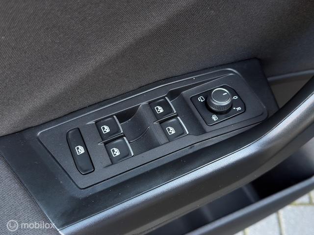 Vehicle Image 41