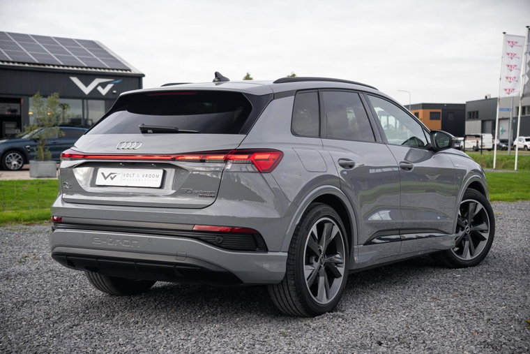Vehicle Image 41