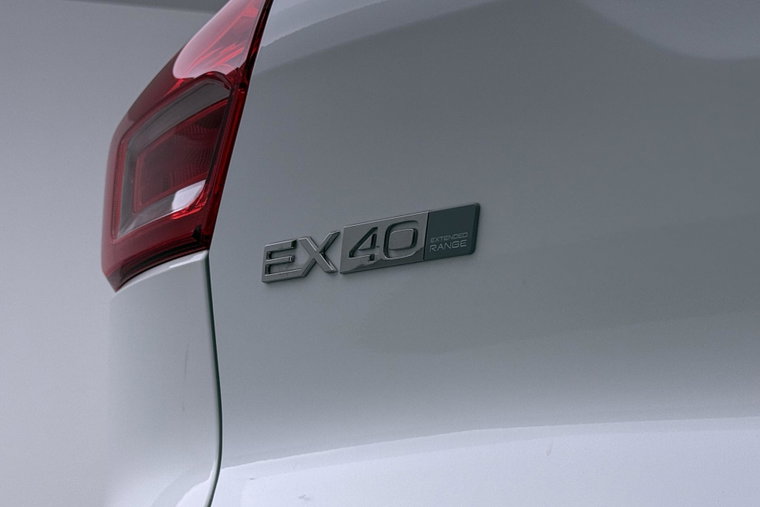 Vehicle Image 47