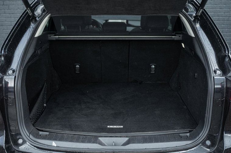 Vehicle Image 17
