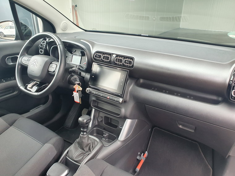 Vehicle Image 49