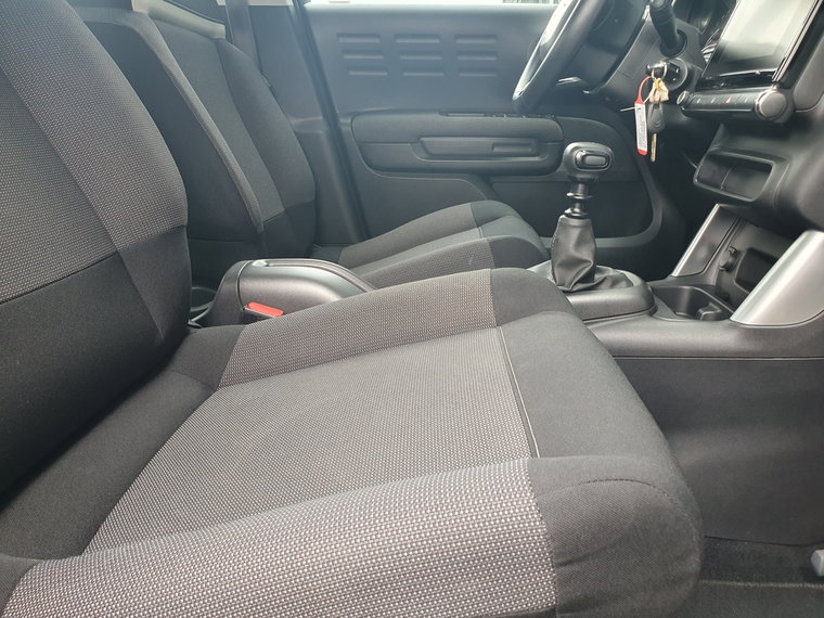 Vehicle Image 50