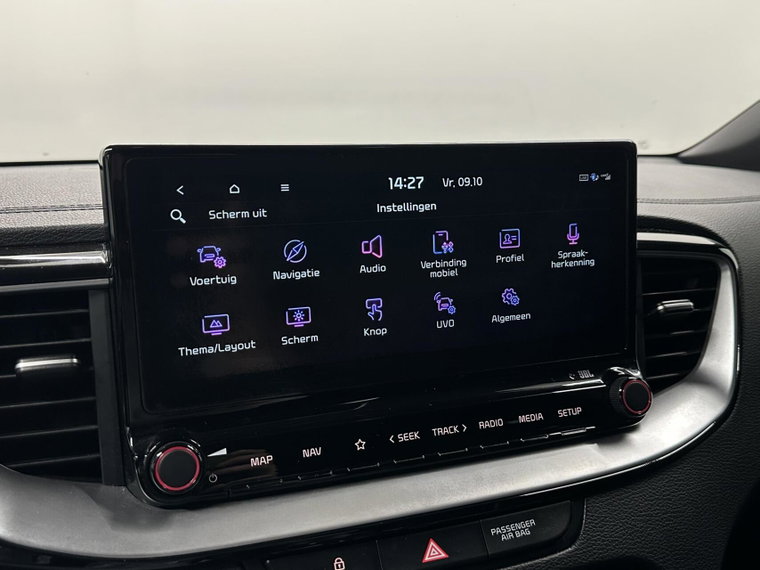 Vehicle Image 52