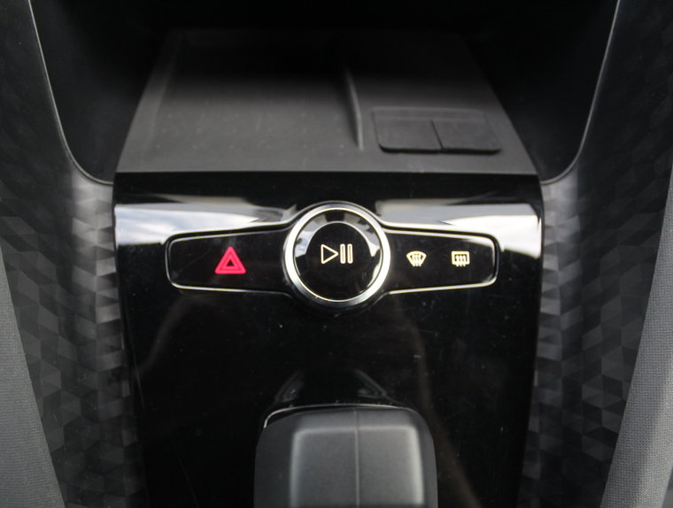 Vehicle Image 41