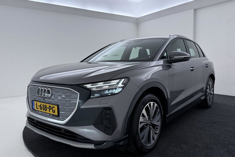 Vehicle Image 40