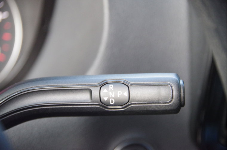 Vehicle Image 32