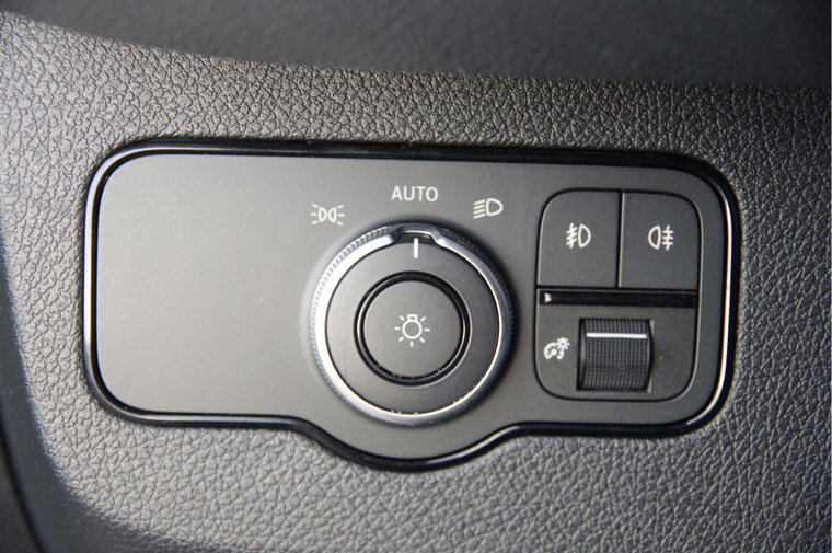 Vehicle Image 33