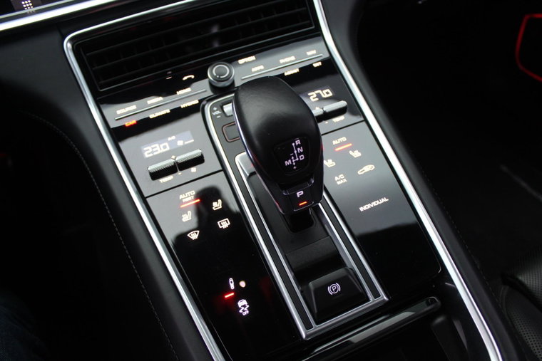 Vehicle Image 40