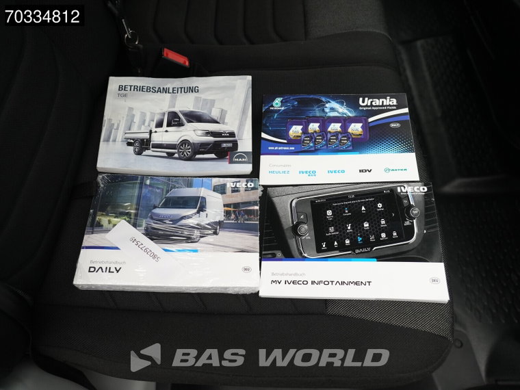 Vehicle Image 31